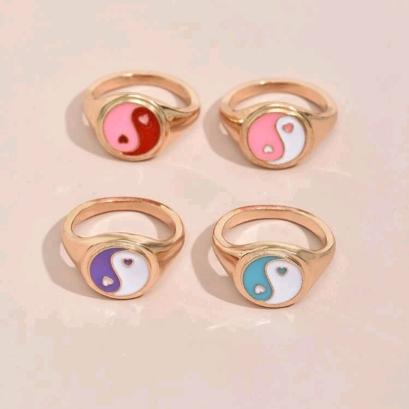 Jewelry - Yin Yang Ring sz 8